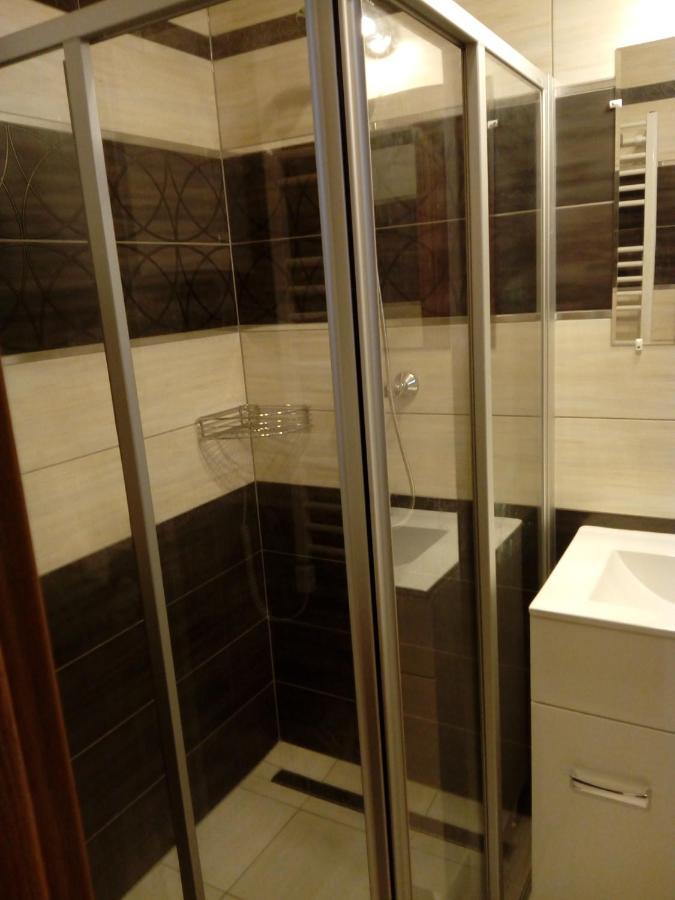 Buzavirag Apartmanhaz 鲍洛托瑙考利 外观 照片